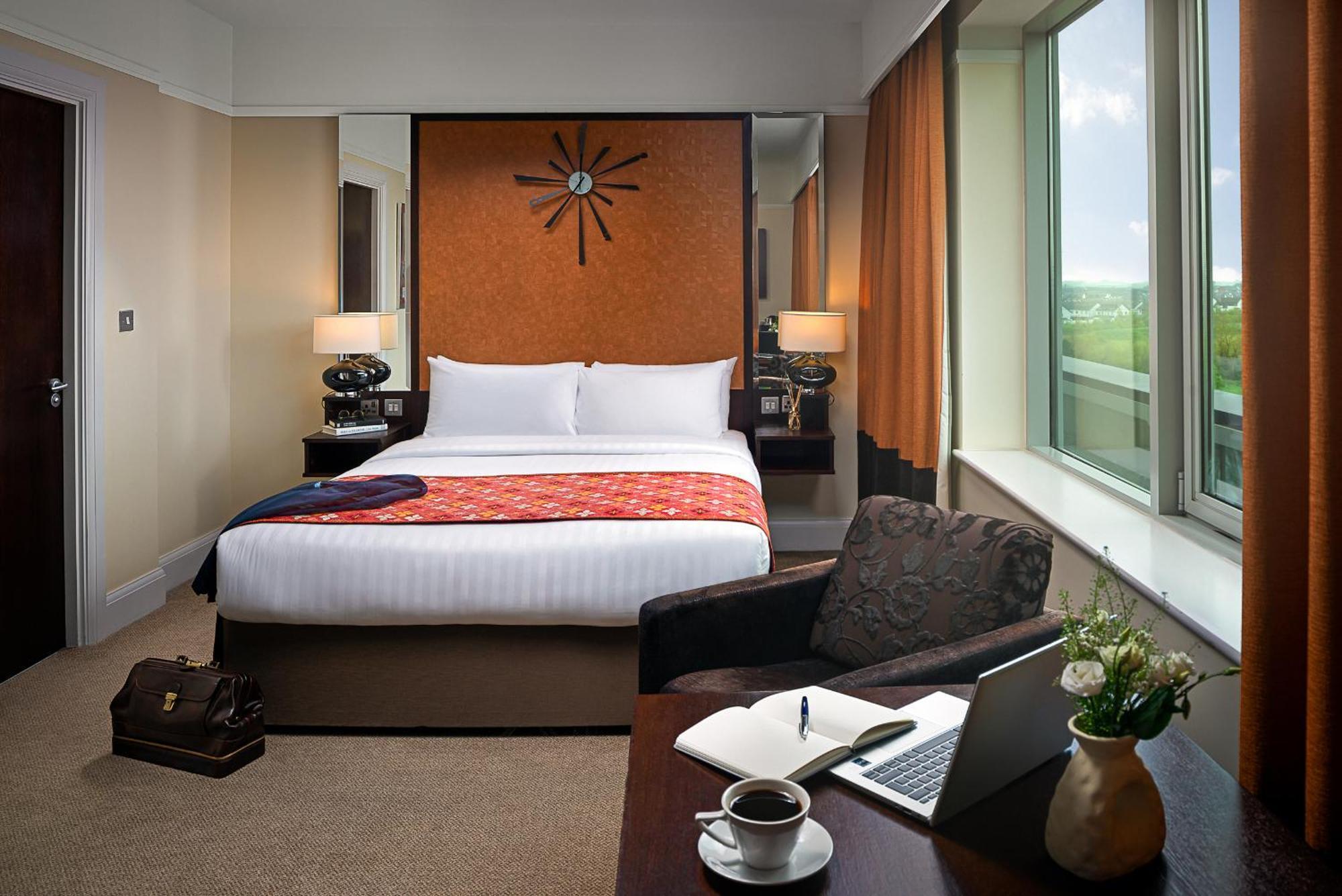 Carlton Hotel Blanchardstown Εξωτερικό φωτογραφία