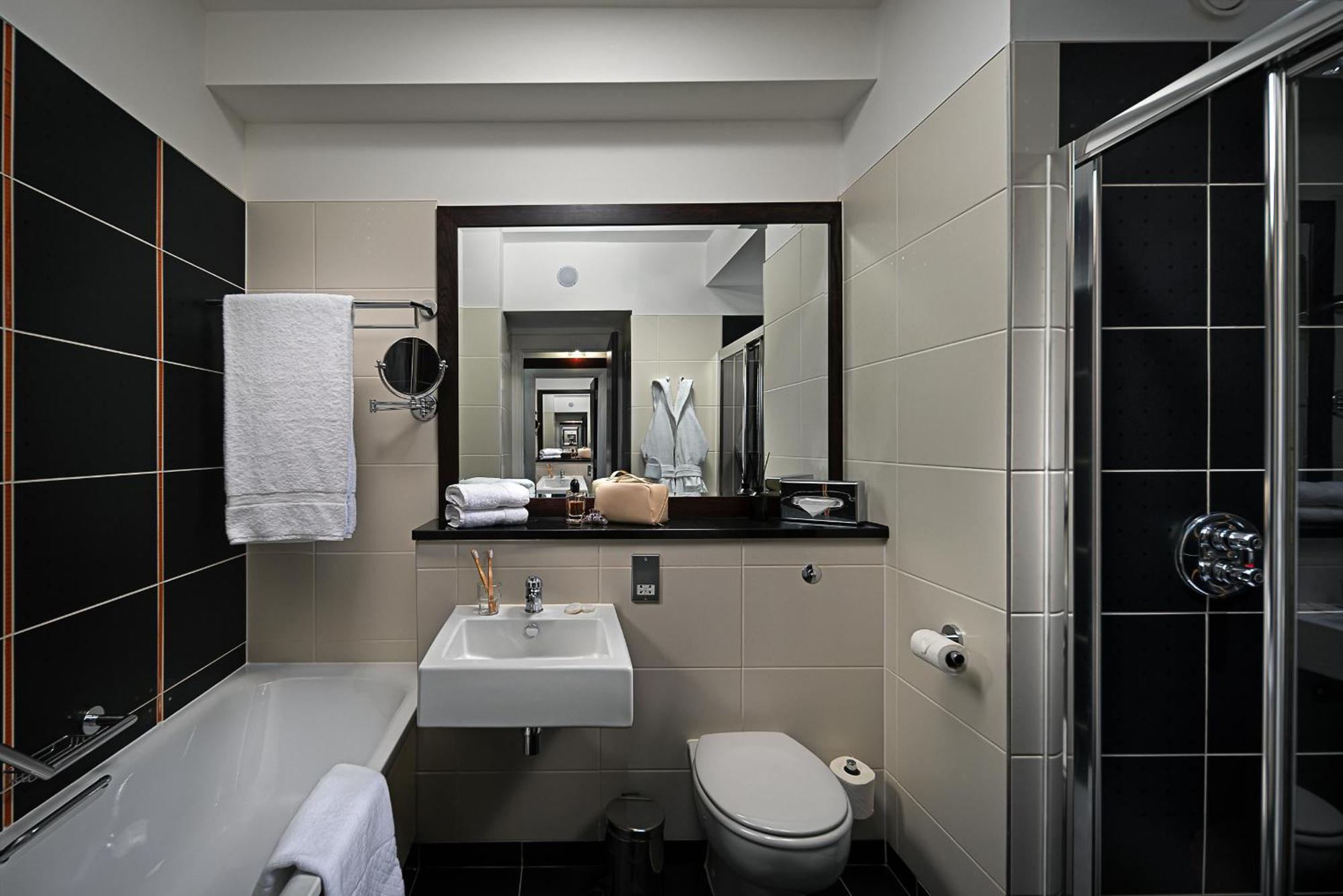 Carlton Hotel Blanchardstown Εξωτερικό φωτογραφία